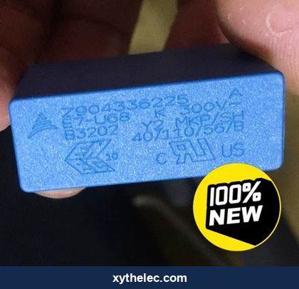 EPCOS film capacitor 0.68 uF / 300 VAC — EPCOS (TDK) Capacitors